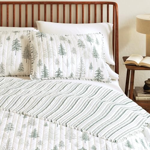 Great Bay Home Lodge Quilt Set - 2-Piece Twin/Twin XL Size Rustic Bedding Set - Lightweight, All-Season, Reversible Bedspread (Grey/Green) - color: Grey / Green, size: Twin / Twin XL