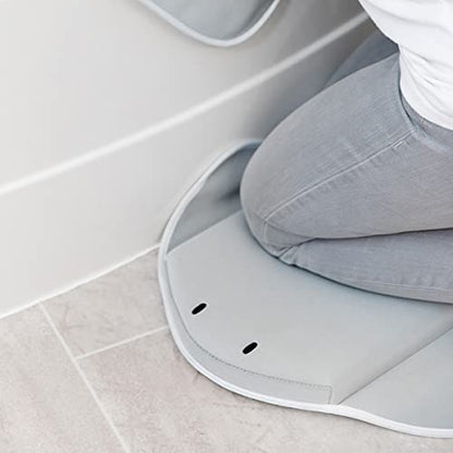 Ubbi Cushioned Kneeler Pad for Baby and Toddler Bath Time, Non-Slip Parent Knee Cushion, Easy-Clean Bath Accessory, Gray Stingray - style: Kneeler Pad