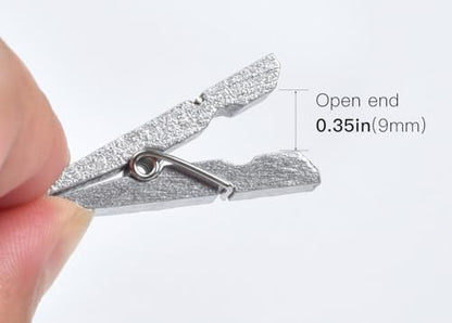 50pcs Silver Wooden Clothes Pins for Photos - 1.38inch Wood Clothespins Card Clips Photo Clips Clamp Natural Wooden Peg Pin Compatible Baby Shower,Gift Wrapping, Picture Hanging, Arts&Crafts - color: Silver, size: 3.5*0.7cm
