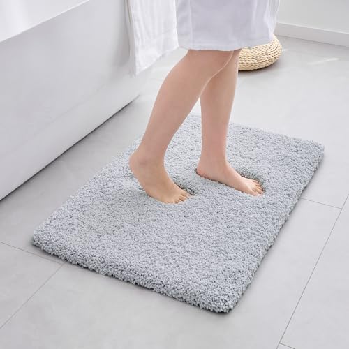 ILANGO Silver Bathroom Rugs 32" × 20" Non Slip & Super Absorben Extra Thick Soft, Washable Bath Mat for Floor, Microfiber Plush Shaggy Bath Rug with Tub for Bathtub Shower Room Sink - color: Silver, size: 1'8" x 2'8" (20''x32'' Bathroom Rug)