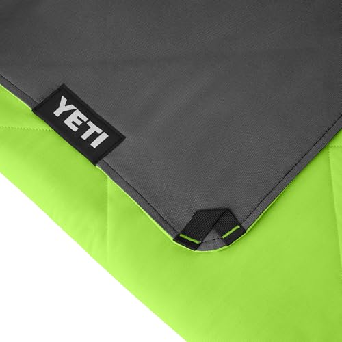 YETI Lowlands Blanket, Multi-Use Blanket with Travel Bag - color: Venom