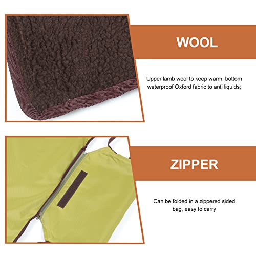 STOBOK Foldable Waterproof Outdoor Dog Mat 39.4X27.6In Portable Self Warming Pet Blanket for Travel Camping Hiking