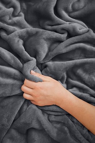 EverSnug Travel Blanket and Pillow - Premium Soft 2 in 1 Airplane Blanket with Soft Bag Pillowcase, Hand Luggage Sleeve and Backpack Clip (Grey) - color: Grey