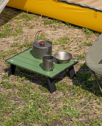 iClimb Ultralight Compact Mini Beach Picnic Folding Alu. Table with Carry Bag, Two Size (Green, S) - color: Green, size: Small
