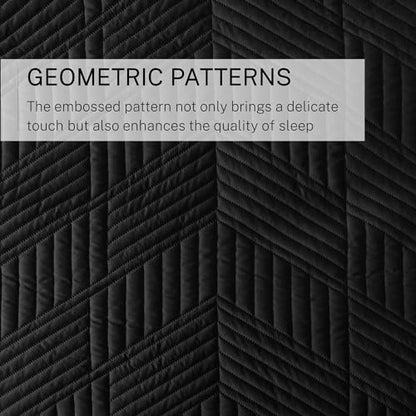 Exclusivo Mezcla Ultrasonic King Quilt Bedding Set, Lightweight Black Bedspreads Soft Modern Geometric Coverlet Set for All Seasons (1 Quilt and 2 Pillow Shams) - color: Black, size: King (96"x104")