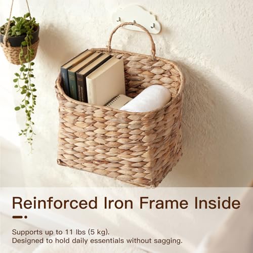 Set of 2 Wicker Hanging Wall Basket Woven Hanging Baskets Natural Water Hyacinth Wall Mounted Storage Baskets with Handle Farmhouse Home Decor for Organizing Front Door Entryway Mail Flowers Plant