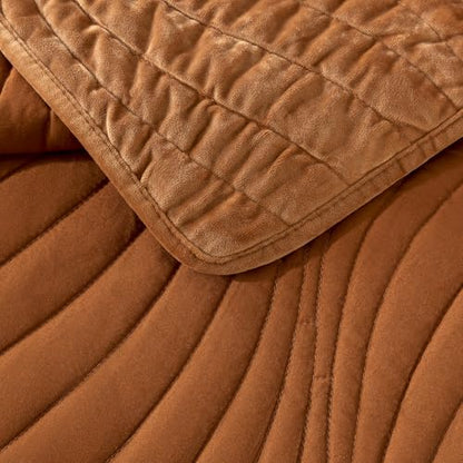 HoneiLife Velvet Quilts Queen Size - Lightweight Bedspreads 3-Pieces, Solid Coverlets Queen Quilt Bedding Sets, Wavy Quilt Sets for All Season Use-Camel - color: Camel-velvet, size: Queen/Full-90"x96"