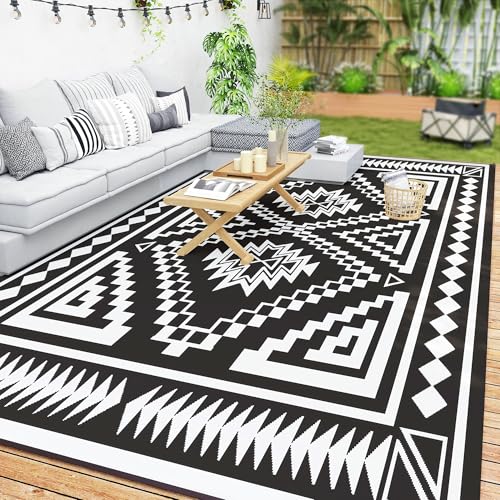 Outsunny Outdoor Rug for Patio, 9' x 18' Waterproof Large Mat, Reversible Plastic Straw Rug for Decor, Portable Outside RV Camping Area Carpet Mat for Backyard Porch Deck Picnic, Black & Gray Square - color: Black and White Square Patchwork, size: 8'11" x