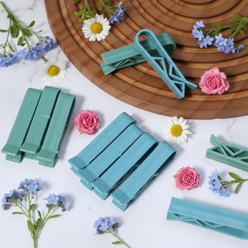 Xthrotsenk 20Pcs Trash Bag Clips for Trash Can Garbage Bag Clips Anti-Slip Trash Can Clip to Hold Bags in Place for Family Kitchen Hotel Restaurant Garbage Bins (Blue and Green)
