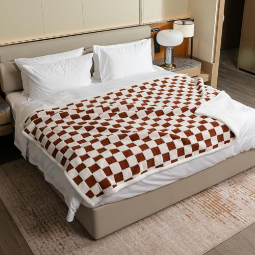 Waterproof Pet Blanket Brown Chercked Dog Throw Blankets for Bed Couch Covers Puppy Cats Stylish Jacquard Sharpa Fleece Mats Pets Sofa Furniture Protection Washable Reversible Covers(Coffee Check,XXL) - color: Coffee Check, size: XXL-216*216cm(85*85in)