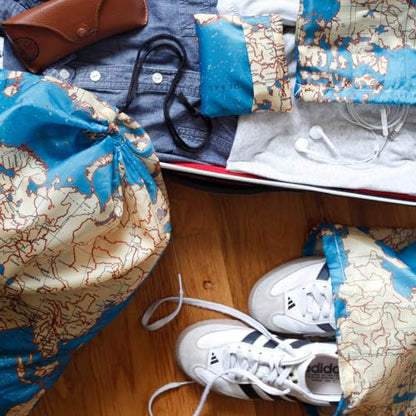 Kikkerland Around The World Travel Bags, Set of 4 - style: Map Set