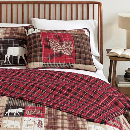 Great Bay Home Lodge Quilt Set - 3-Piece Full/Queen Size Rustic Bedding Set - Lightweight, All-Season, Reversible Bedspread (Hemlock Red/Brown) - color: Hemlock Red/Brown, size: Full / Queen
