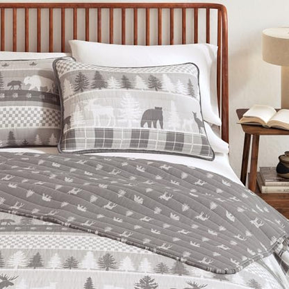 Great Bay Home Lodge Quilt Set - 3-Piece Full/Queen Size Rustic Bedding Set - Lightweight, All-Season, Reversible Bedspread (Rustic Landscape Grey) - color: Rustic Landscape Grey, size: Full / Queen