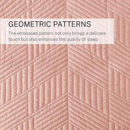 Exclusivo Mezcla Ultrasonic Full Queen Quilt Bedding Set, Lightweight Blush Pink Bedspreads Soft Modern Geometric Coverlet Set for All Seasons (1 Quilt and 2 Pillow Shams) - color: Blush Pink, size: Full/ Queen (90"x96")
