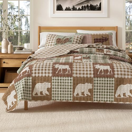 Great Bay Home Lodge Quilt Set - 3-Piece King/California King Size Rustic Bedding Set - Lightweight, All-Season, Reversible Bedspread (Hemlock Green/Brown) - color: Hemlock Green/Brown, size: King / California King
