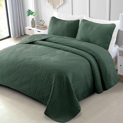 Exclusivo Mezcla Ultrasonic Full Queen Quilt Bedding Set, Lightweight Green Bedspreads Soft Modern Geometric Coverlet Set for All Seasons (1 Quilt and 2 Pillow Shams) - color: Dark Green, size: Full/ Queen (90"x96")