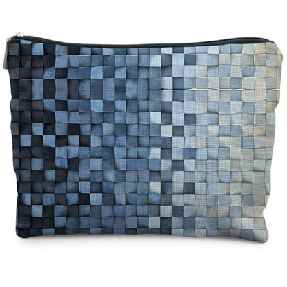 Modern Blue Checkered Makeup Bag, Blue and White Mosaic Checkered Cosmetic Bags for Women, Trendy Preppy Zipper Makeup Pouch - color: Blue Square