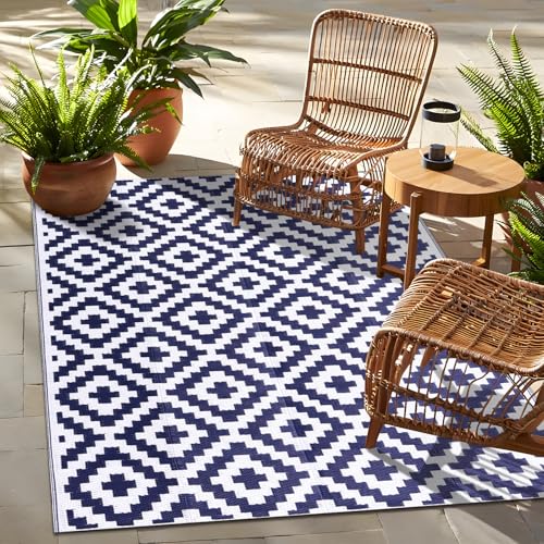 OLANLY Waterproof Outdoor Rug 4x6 ft, Outdoor Plastic Straw Rug for Camping, RV Mat Outside, Indoor Outdoor Carpet for Porch, Deck, Backyard, Balcony, Picnic, Navy & White - color: Navy Blue & White, size: 4' X 6' (Rectangular)