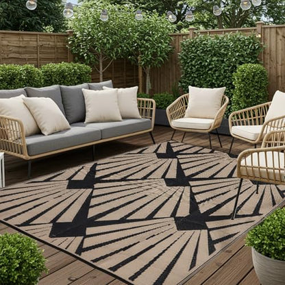 Reversible Outdoor Plastic Straw Rug 5x8 Ft, Waterproof Foldable Camping Mat with Uv Protection, Quick-Dry Plastic Straw Patio Carpet for Deck Rv Porch Backyard Black & Brown