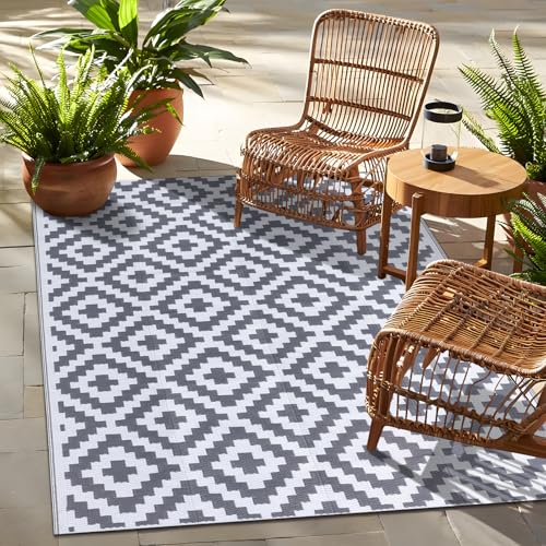 OLANLY Waterproof Outdoor Rug 4x6 ft, Outdoor Plastic Straw Rug for Camping, RV Mat Outside, Outdoor Carpet for Porch, Deck, Backyard, Balcony, Picnic, Grey & White - color: Grey & White, size: 4' X 6' (Rectangular)